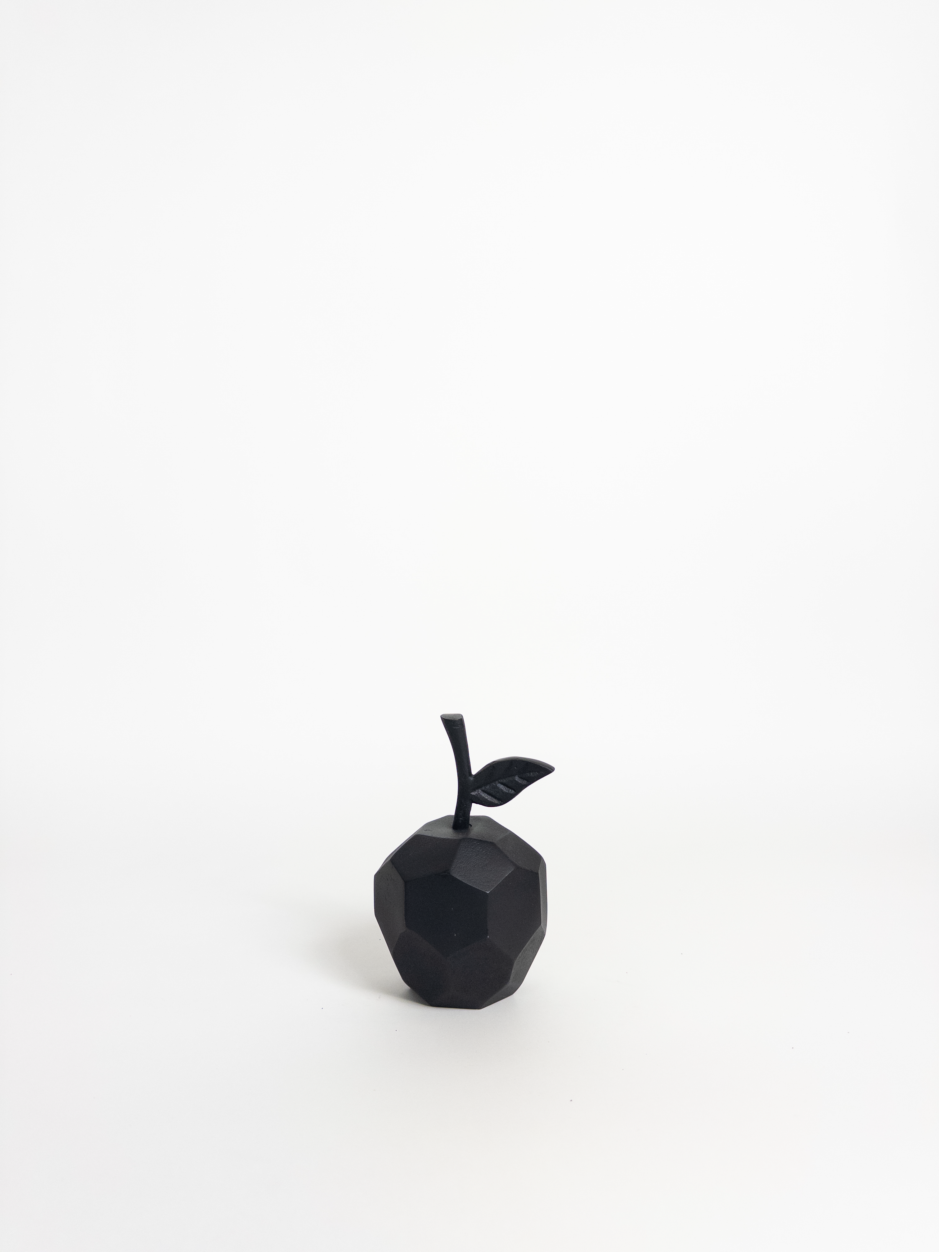 Accent Apple Black
