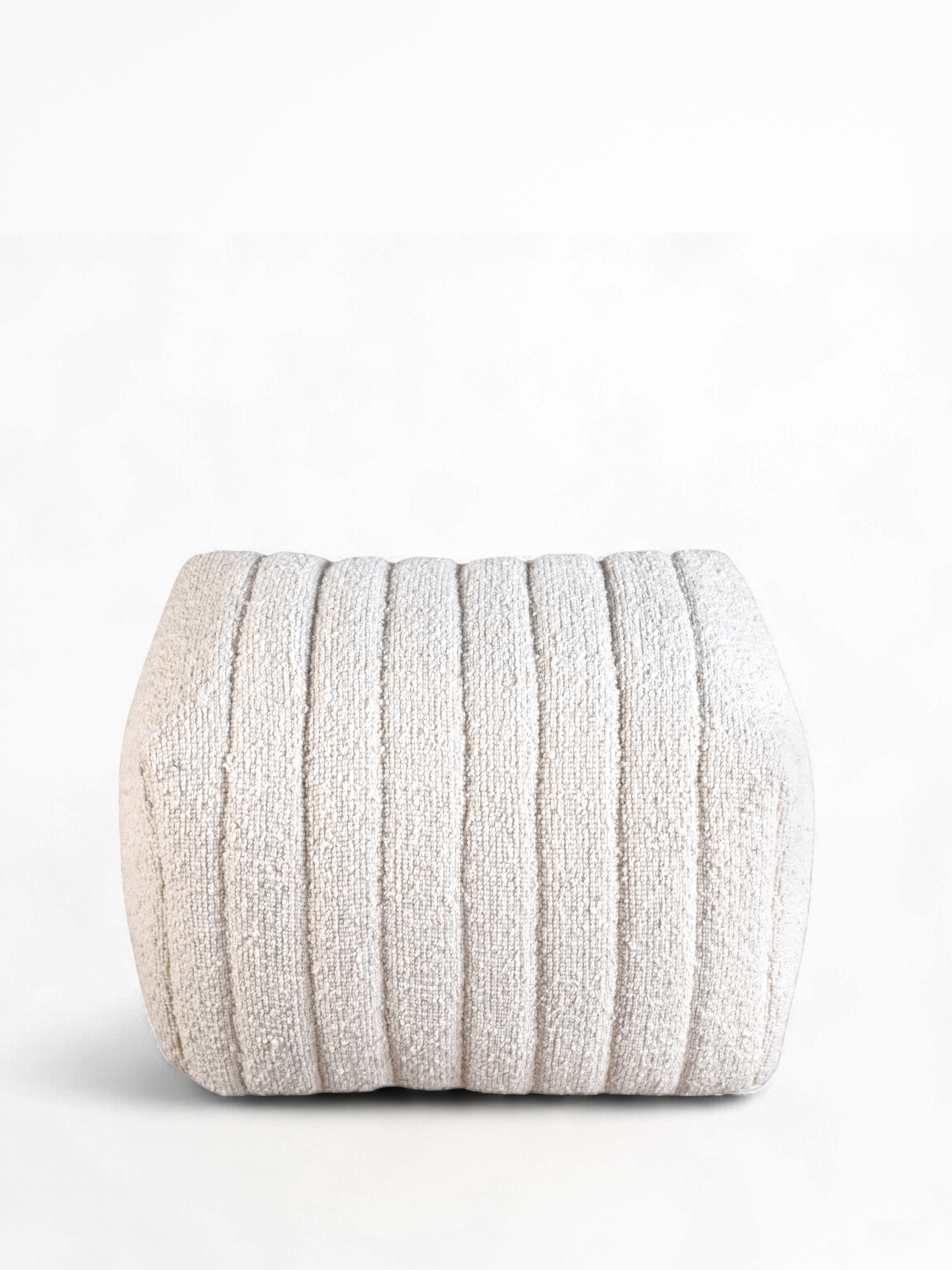 Agnaw Oversize Pouf Ivory