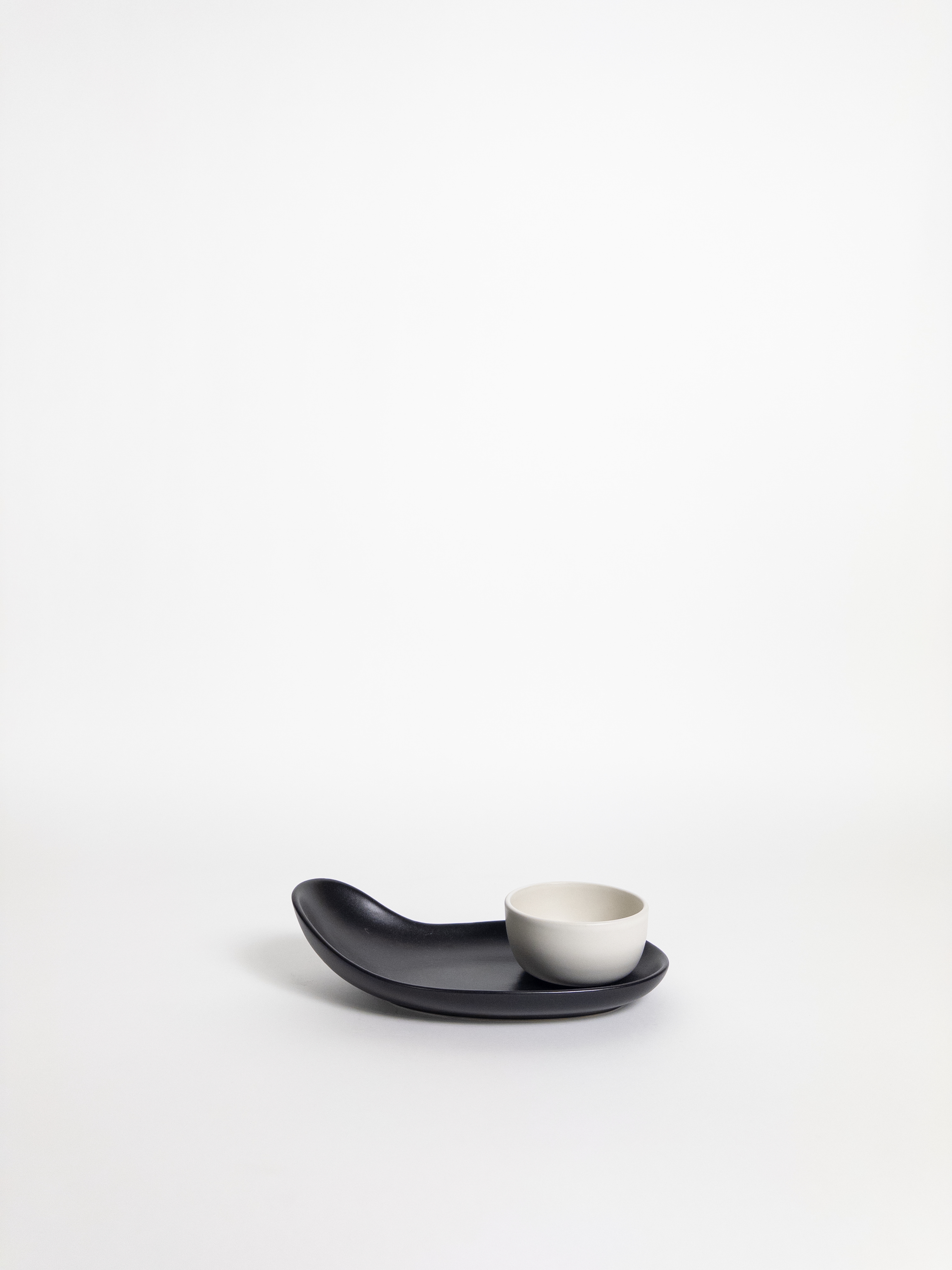 Alma Appertizer Set Monochromatic