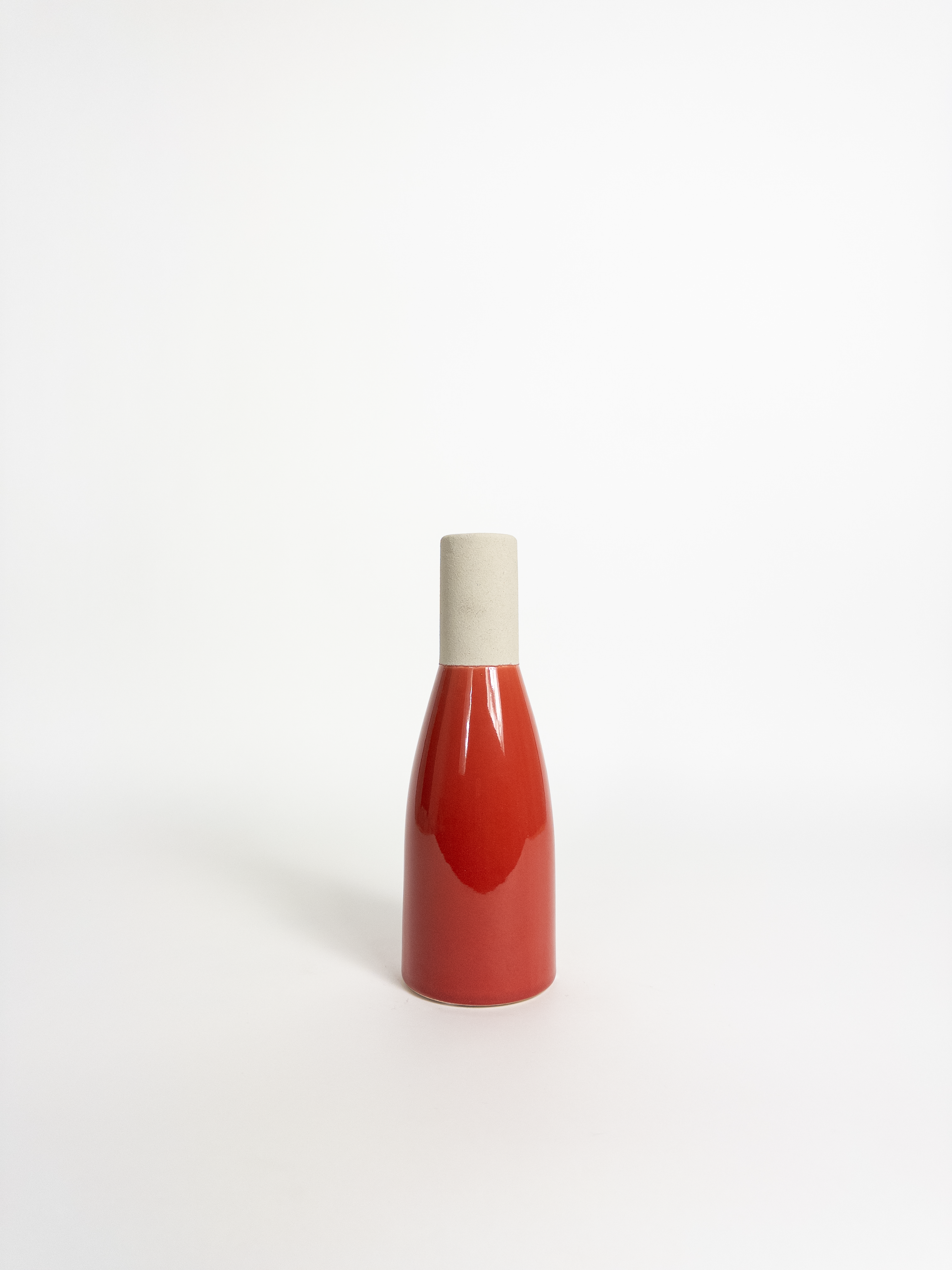 Vera Two Tone Bottle Red