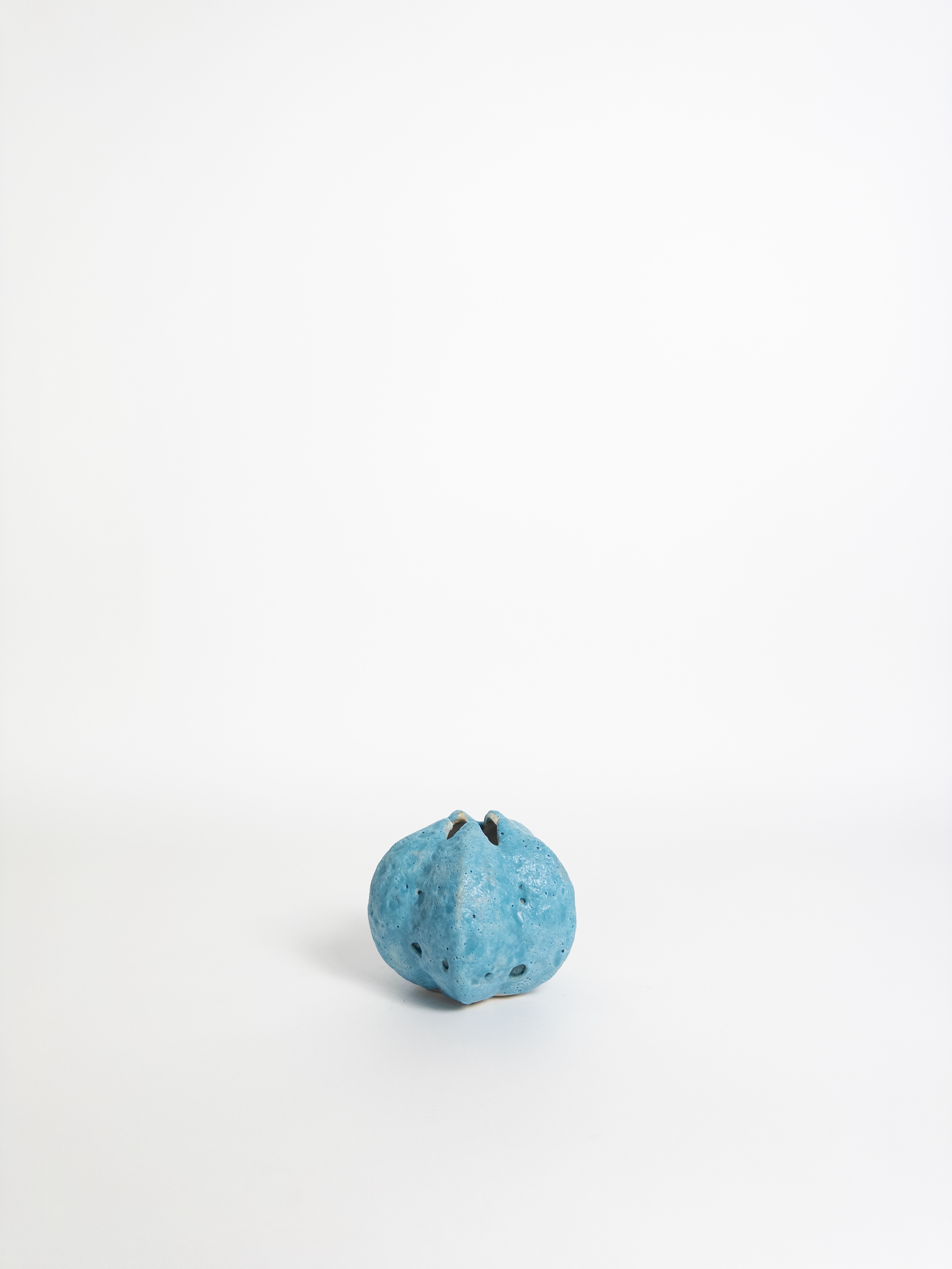 Tuscan Urchin Vase Azure Blue