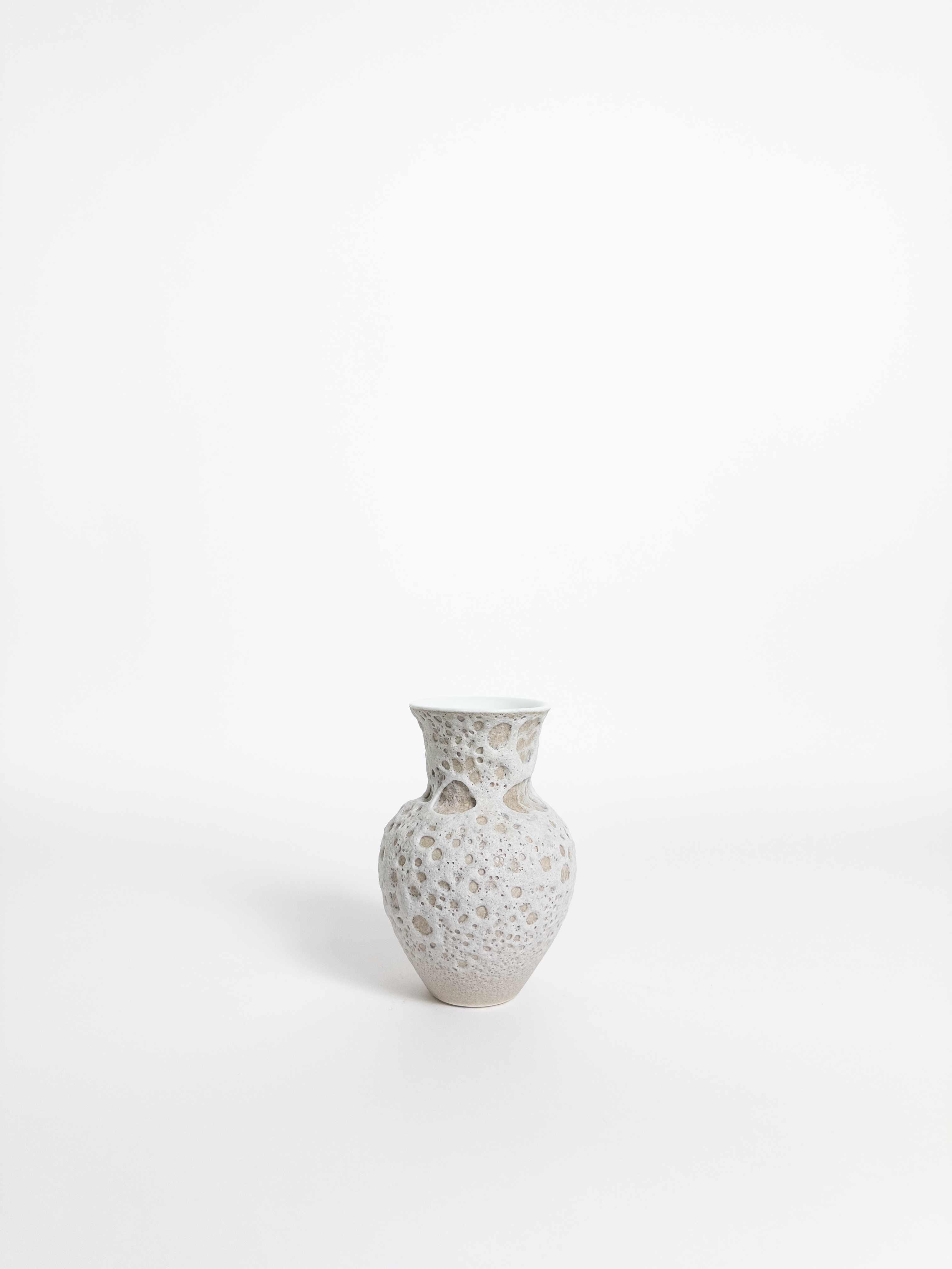 Tuscan Flower Vase Cream/Beige