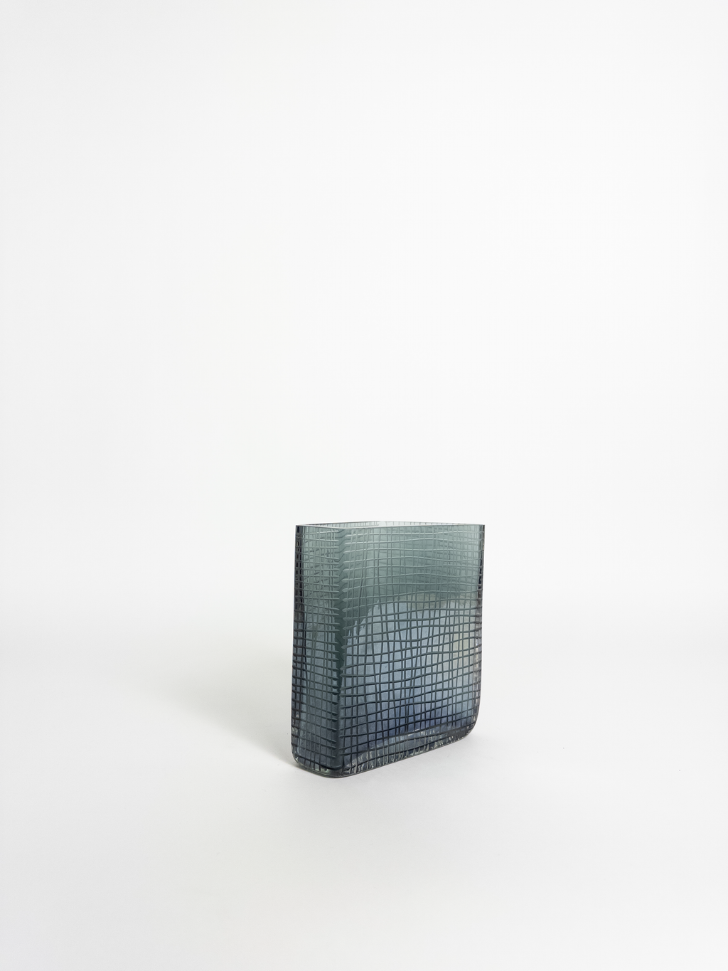 City Vase Grey H20cm