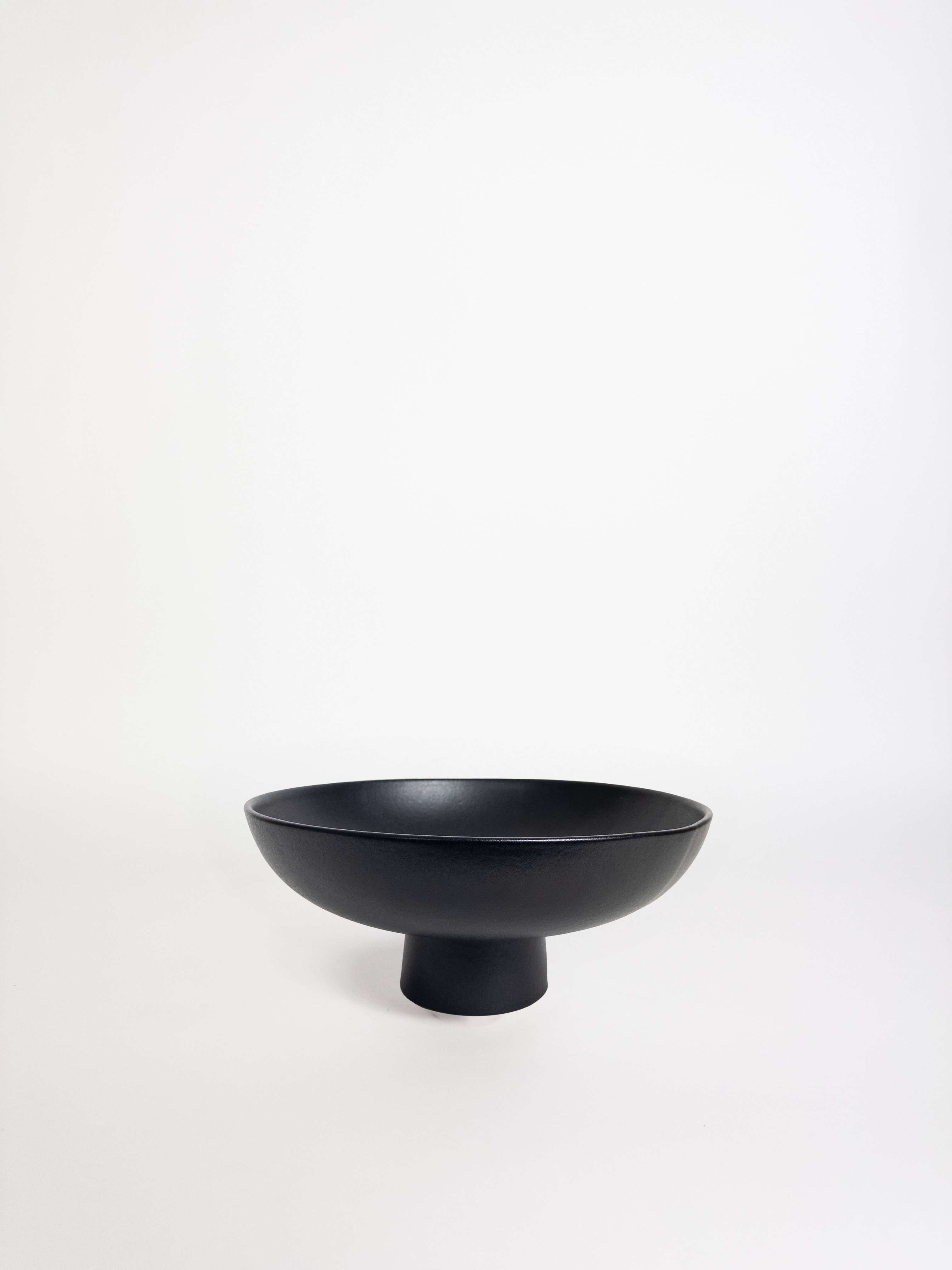 Letti Pedestal Bowl Black W26cm