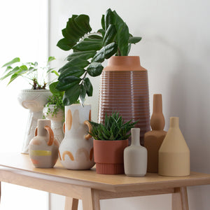 Flora Ribbed Vase Orange/Desert Sand