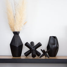 Load image into Gallery viewer, Faceted Geo Vase Black