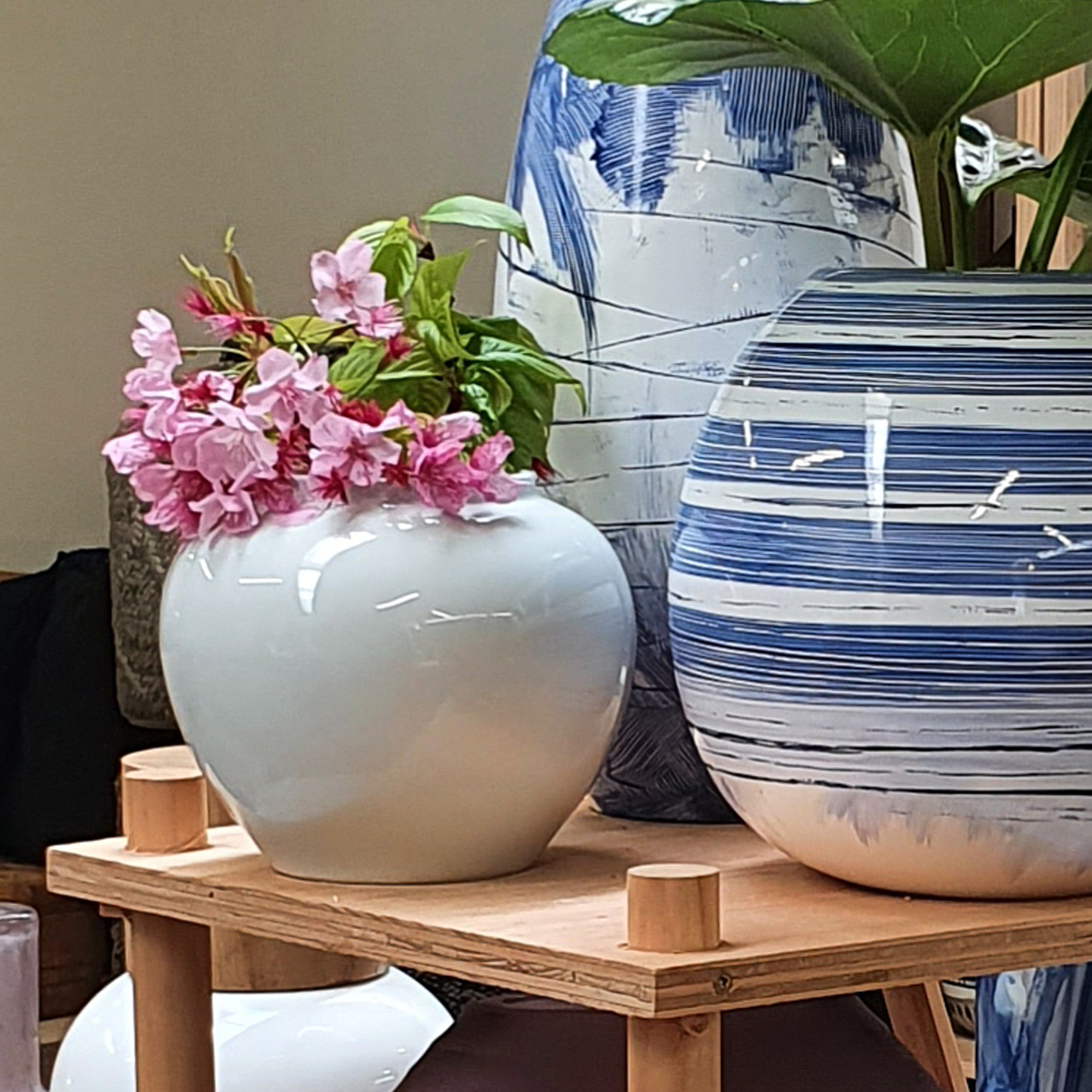 Somerset Urn